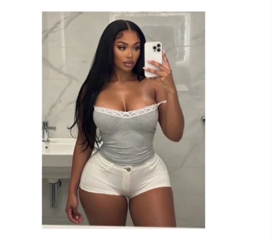Escorts South West London Norbury - South West London - Photos for Melliza BEATIFULL PARTY 🏡