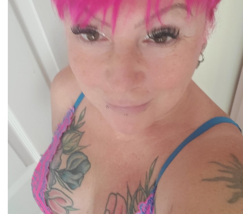Thornaby - Stockton-on-Tees β English, Tattooed,Curvy, 52yrs old, Alternative, GFE, OWO