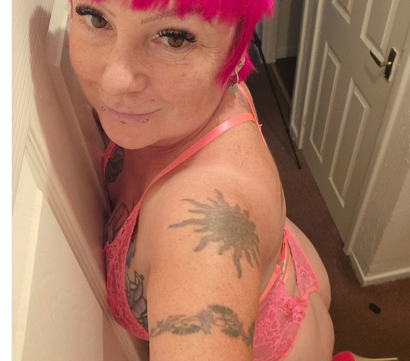 Escorts County Durham Stockton-on-Tees - Photos for English, Tattooed,Curvy, 52yrs old, Alternative, GFE, OWO
