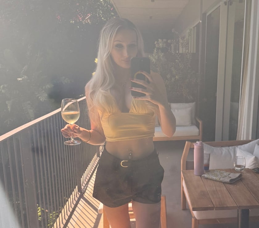 Escorts West Berkshire Reading - West Berkshire - Photos for CLASSY BRITISH BLONDE BABE - 25 - 32 DDs