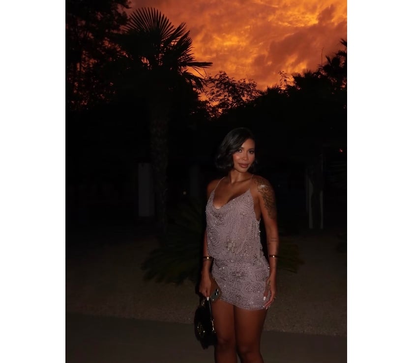 Escorts Kent Tunbridge Wells - Photos for Cute, Classy & Irresistibly Charming