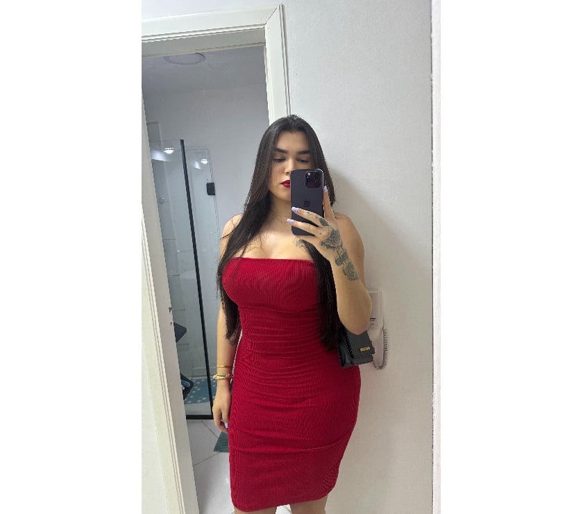 Trans Escorts North West London Mill Hill - North West London - Photos for 🔥 Luisa Medeiros 💋 Big-Ass Beauty with Gorgeous Curvy
