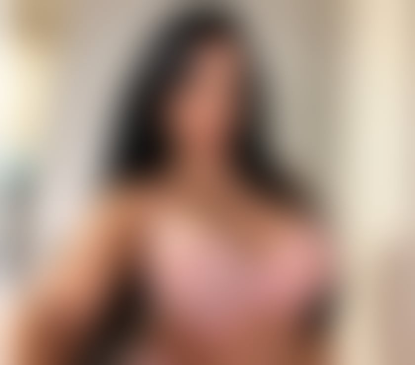 Bromley Town Centre - Bromley — ✅Elly — Outcall Available | Fun & Party Vibes✅