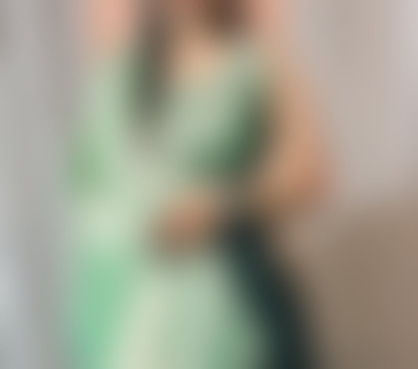 Hounslow Town Centre - Hounslow — Escort girl service