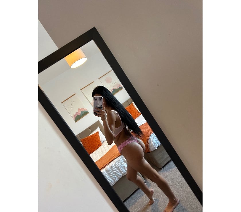 Escorts Essex Colchester - Photos for 🥳PARTY LOVER💯INDEPENDENT❤️IN- OUT💕Best BJ