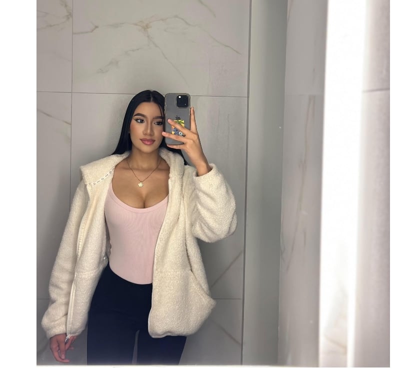 Armley - Leeds — New new party girl Avaa