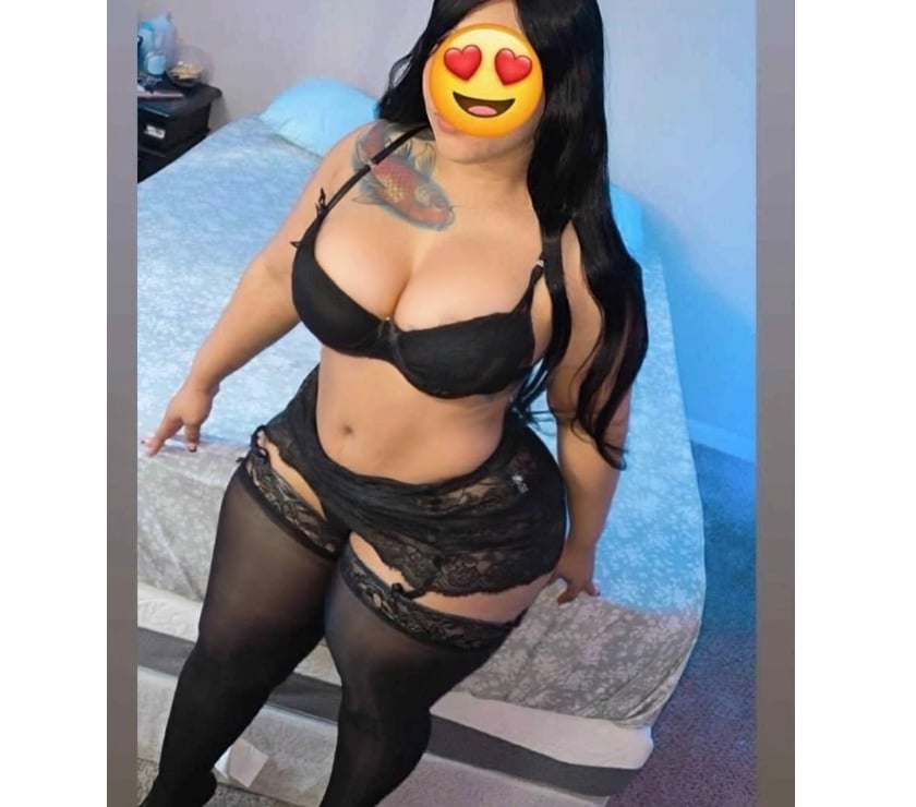 Sweet Candy curviliciuss hot Latina naughty and love party