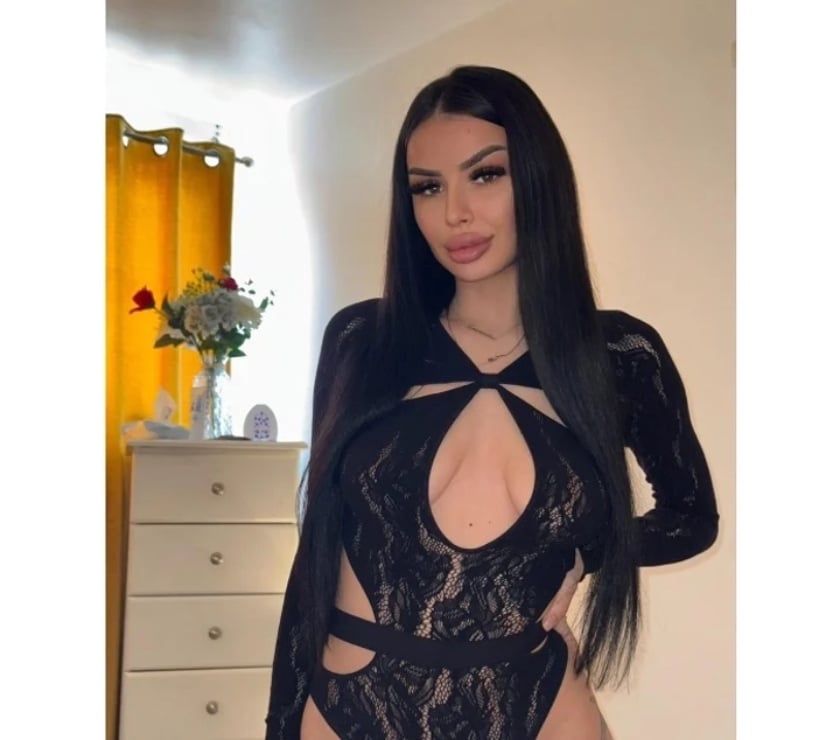 Escorts West Yorkshire Kirklees - Photos for Vicky😍NEW HERE 100% REAL❤️‍🔥best bj in town