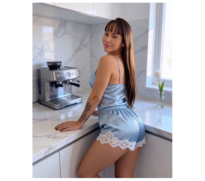 Escorts South West London Raynes Park - South West London - Photos for 🔥• Sweet Latina • Real Photos 🇧🇷🥂