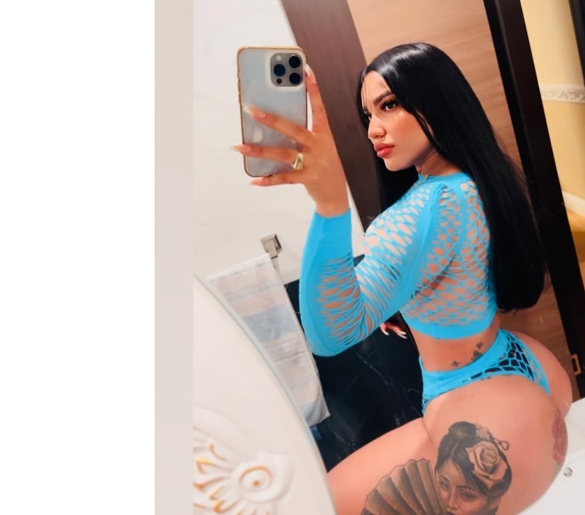 Swindon Town Centre - Swindon — 🌸 irresistible sweet Mami 🌸 new in