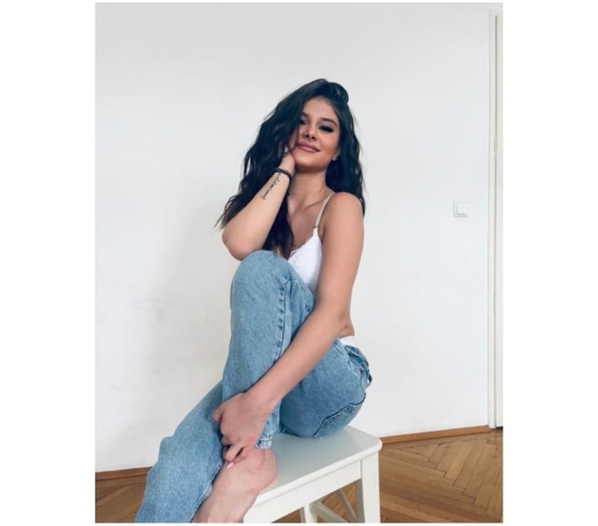 Escorts West Yorkshire Bradford - Photos for Party skiny girl best servici no rush call me sexy lady