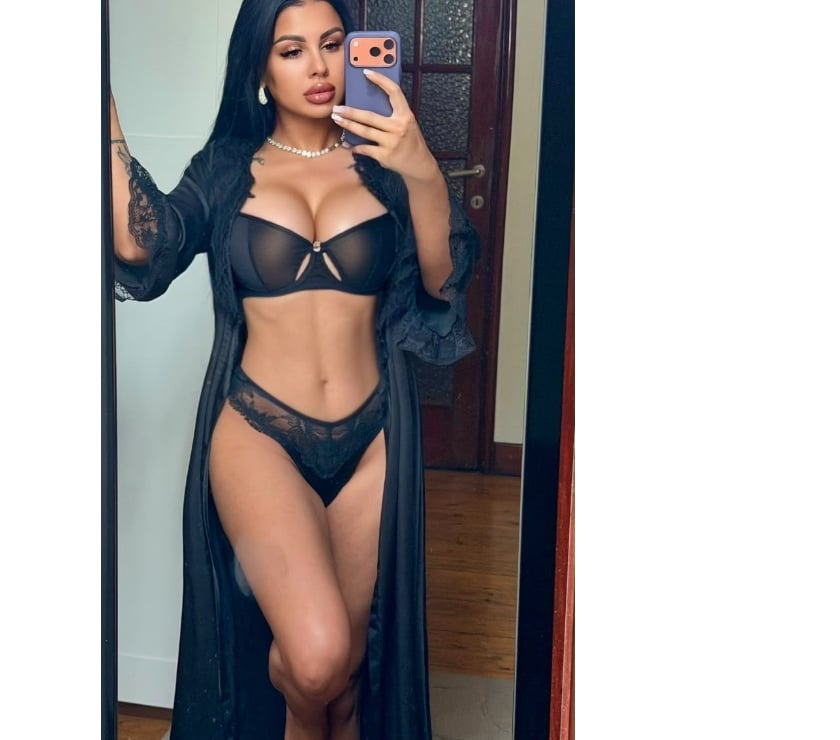 Escorts Slough Slough Town Centre - Slough - Photos for EVE lovley party girl new in town