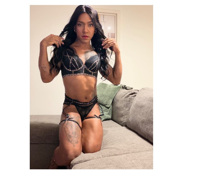 Birmingham City Centre - Birmingham — Bruna Brazilian XL