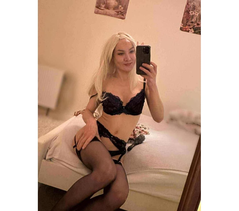 Trans Escorts Edinburgh Edinburgh - Edinburgh - Photos for Trans Ts Rose Ladyboy Relaxation & Many More in Edinburgh.
