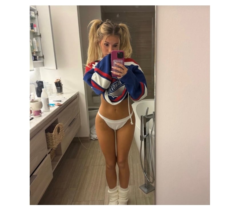 Escorts Rhondda Cynon Taf Pontyclun - Rhondda Cynon Taf - Photos for Azaleea OUTCAL BEST SERVICE PARTY GIRLS