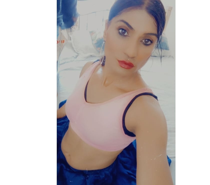 Trans Escorts Surrey Spelthorne - Photos for Lillymagichands