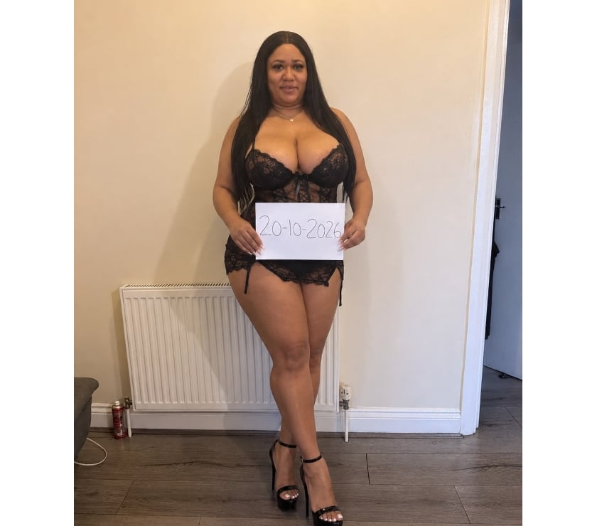 Rush Green - Barking and Dagenham — party girl in your town