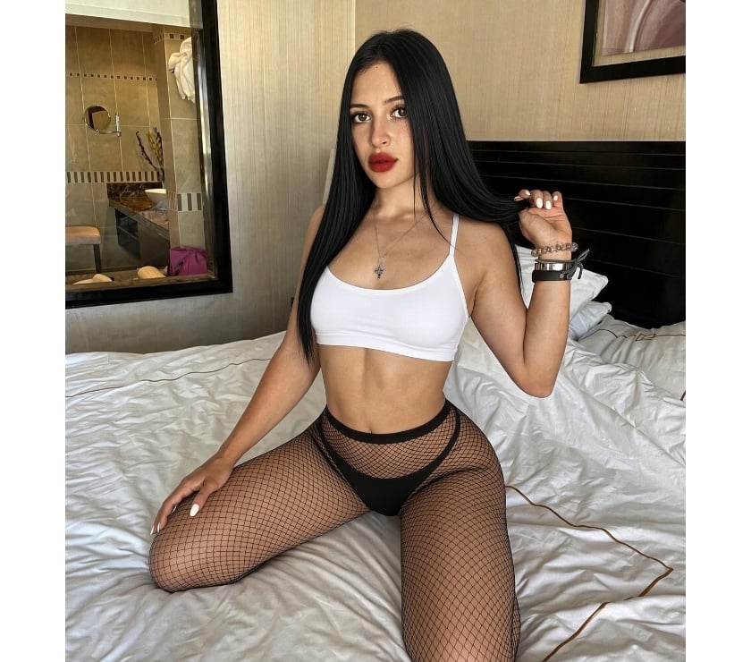 Escorts Warwickshire Warwick - Photos for LIVIA♥️GIRLFRIEND💯DOMINATRIX