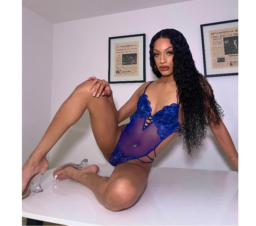 Milton Keynes City Centre - Milton Keynes — 🍒BLANC BRAZILIAN MODEL🍒