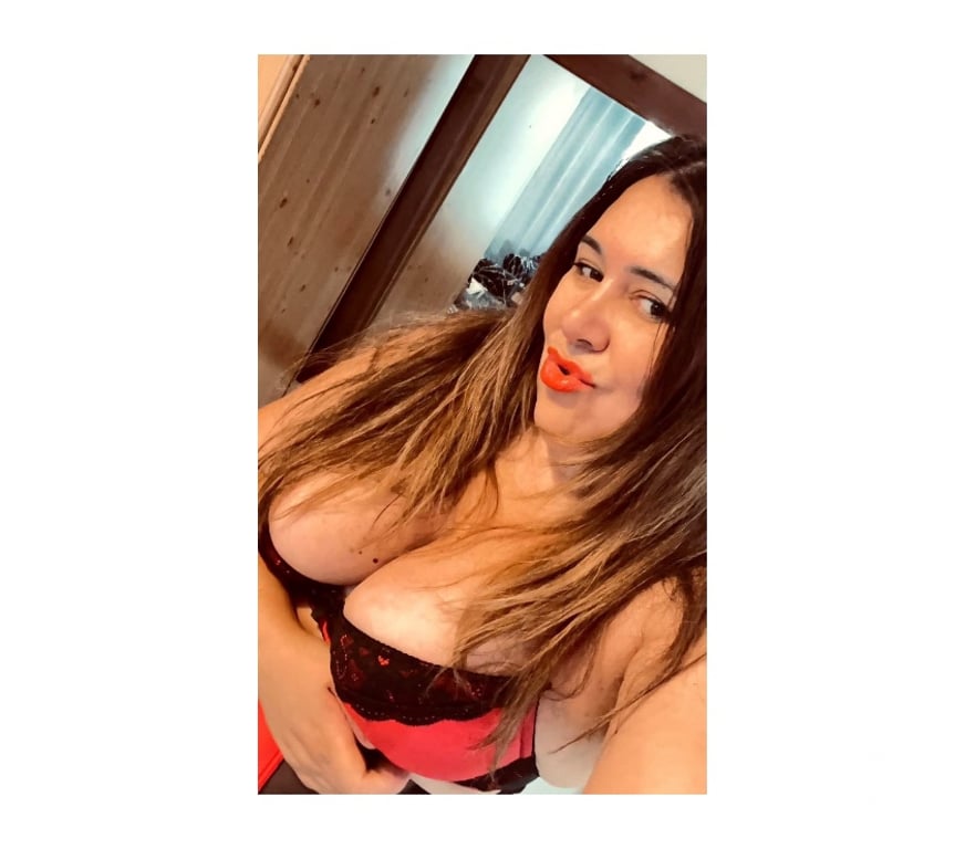 Escorts Norfolk Great Yarmouth - Photos for Stunning Cindy !! Girl Friends experience