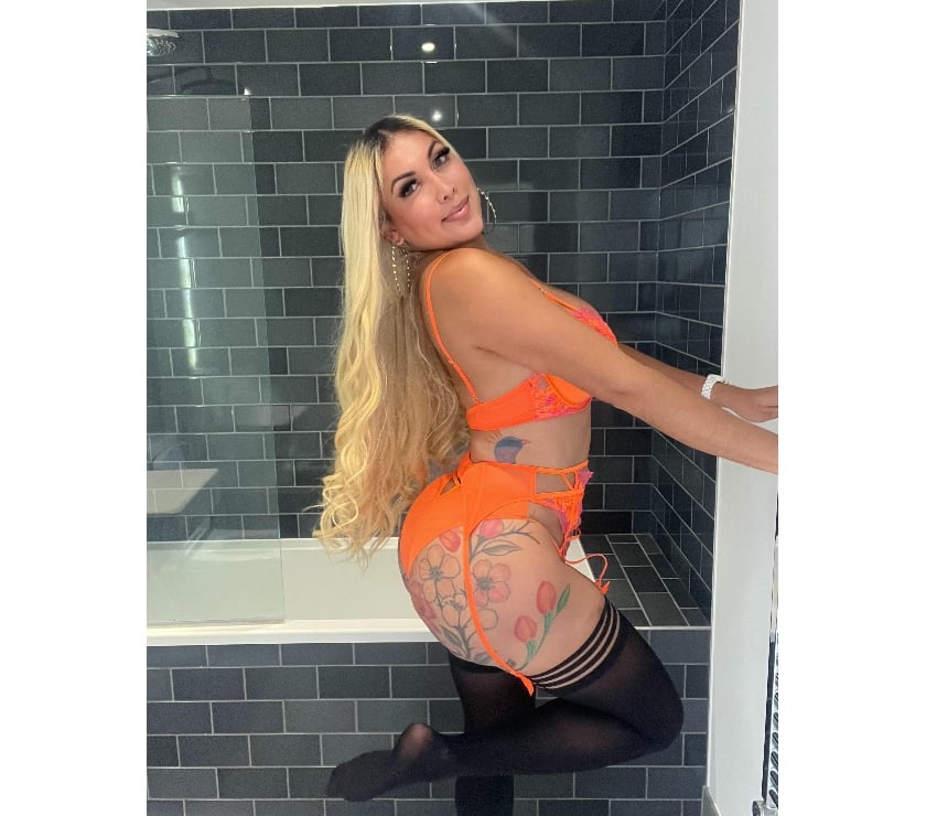 Escorts Newport - Wales Newport City Centre - Newport - Photos for Sherezade Blonde TRANS🍆🍑💋OWO-DOMINATION-TOYS