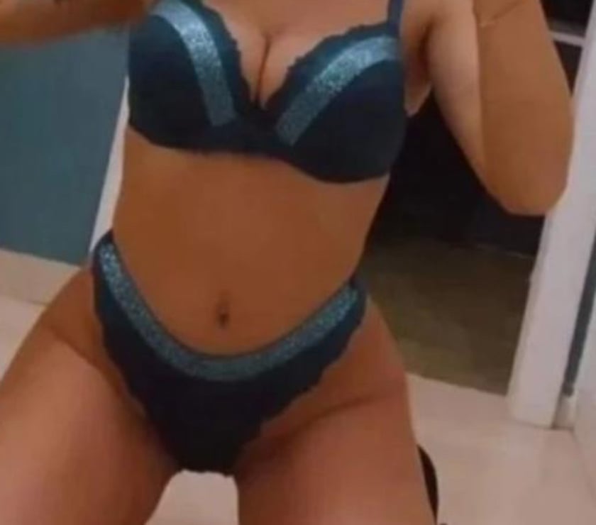 Escorts Greater Manchester Oldham - Photos for Real pic—-HORNY GIRL‼️BEST OWO🔞HOT GIRL ✅