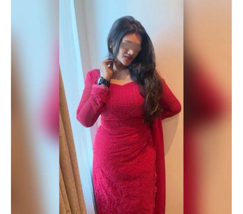 South Indian Tamil Girl Nila
