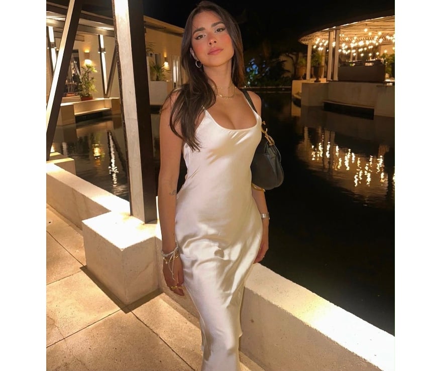 Julia is new in town🍾🇧🇷😍