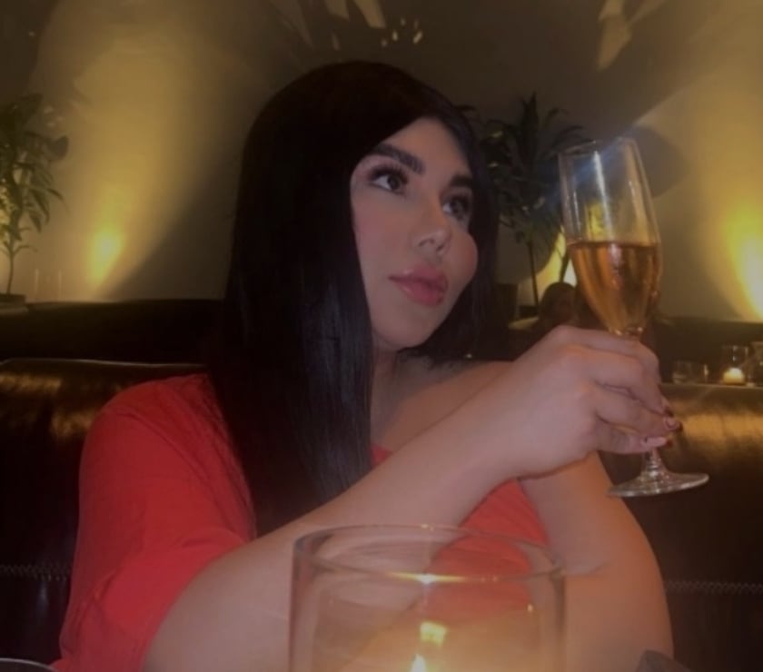 East Ham - East London — PARTY girl 💄👠
