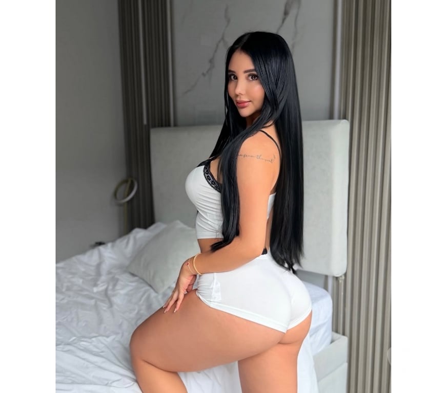Escorts South East London Elephant and Castle - South East London - Photos for ✨ BEAUTIFUL LATIN CHARM WITH AN AMAZING PERSONALITY ✨