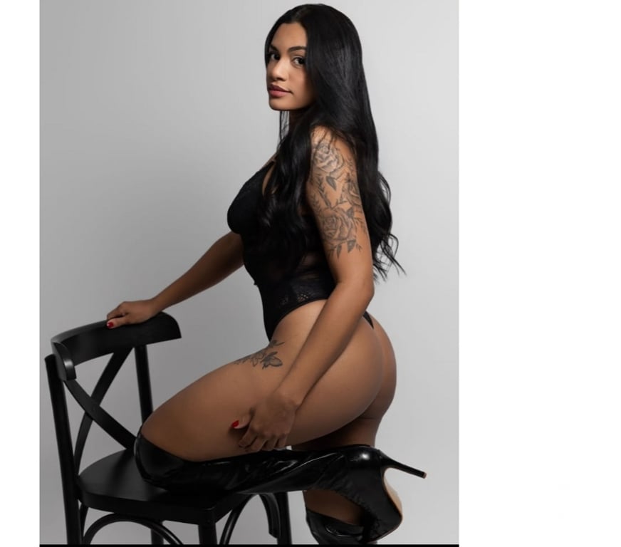 Escorts Gloucestershire Cheltenham - Photos for ✨🌸 SARAH 🇧🇷GENUINE BRAZILIAN 💋