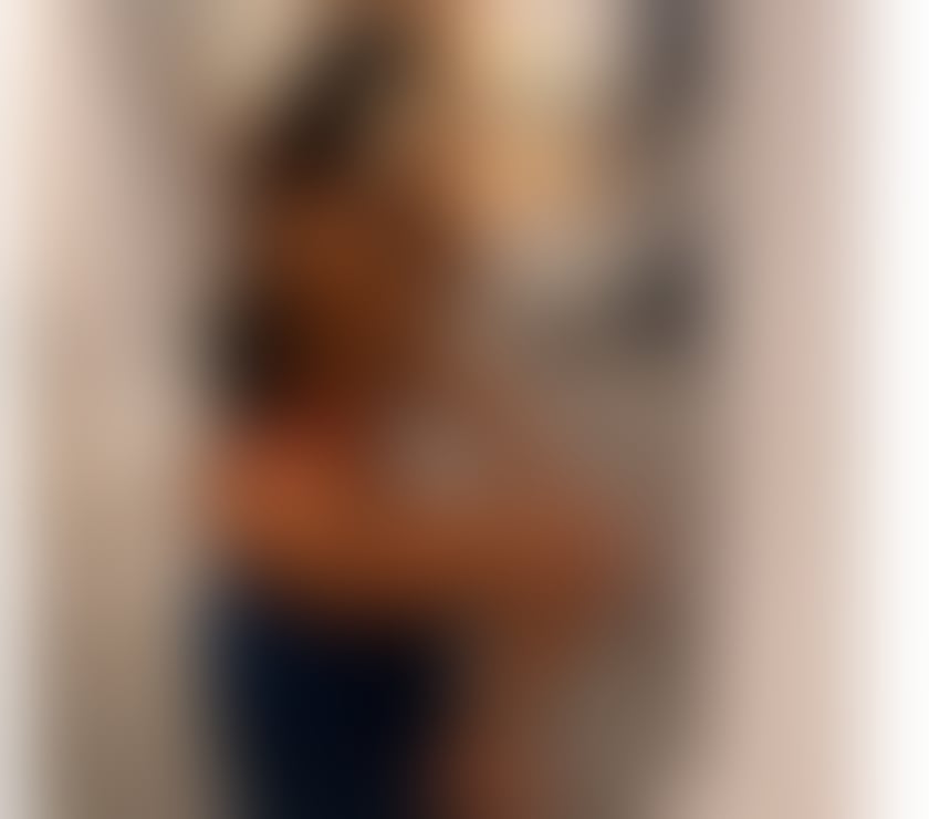 Escorts Buckinghamshire Milton Keynes - Photos for Emma🐦‍🔥🍑natural girf 🥂sexy party 🔥🇧🇷
