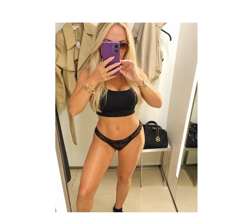 Escorts Cheshire West and Chester Chester Business Park - Cheshire West and Chester - Photos for Hey beby 🇧🇷 Best GFE 💓💋 party 🥳 💯💦🍾
