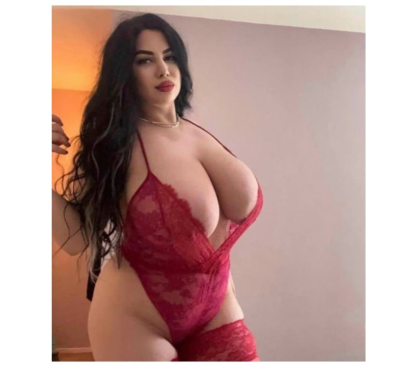 Castle Bromwich - Solihull — ✅️KIM❤️PARTY GIRL❤️GFE SERVICE👗👠💄