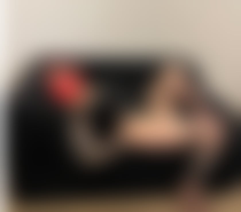 Escorts Tyne and Wear Newcastle upon Tyne - Photos for HEY GUYS MY NAME IS KARINA❤️PARTY GIRL 🥳