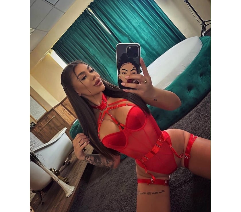 Escorts Somerset Bath and North East Somerset - Photos for DOLE💦BEST SLOPPY BJ🍭🍫NAUGHTY HIRL 💦❤️