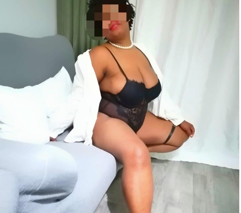 Escorts Barking and Dagenham Becontree Station - Barking and Dagenham - Photos for 💥SEXY HOT BIGG TITS PARTY