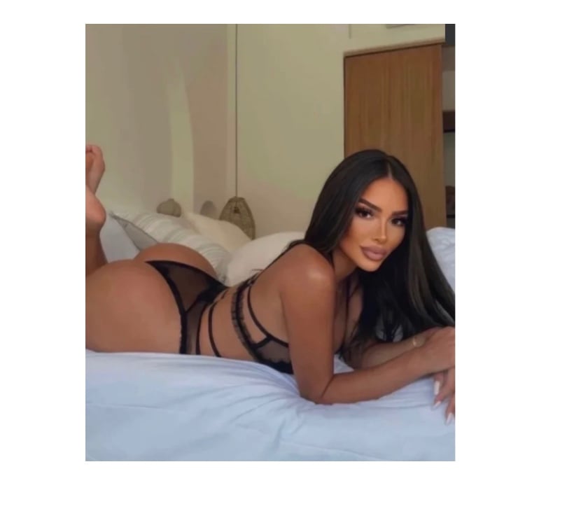 Escorts East London Havering - Photos for Brazilian 💯real pics 📸Very hot🔥