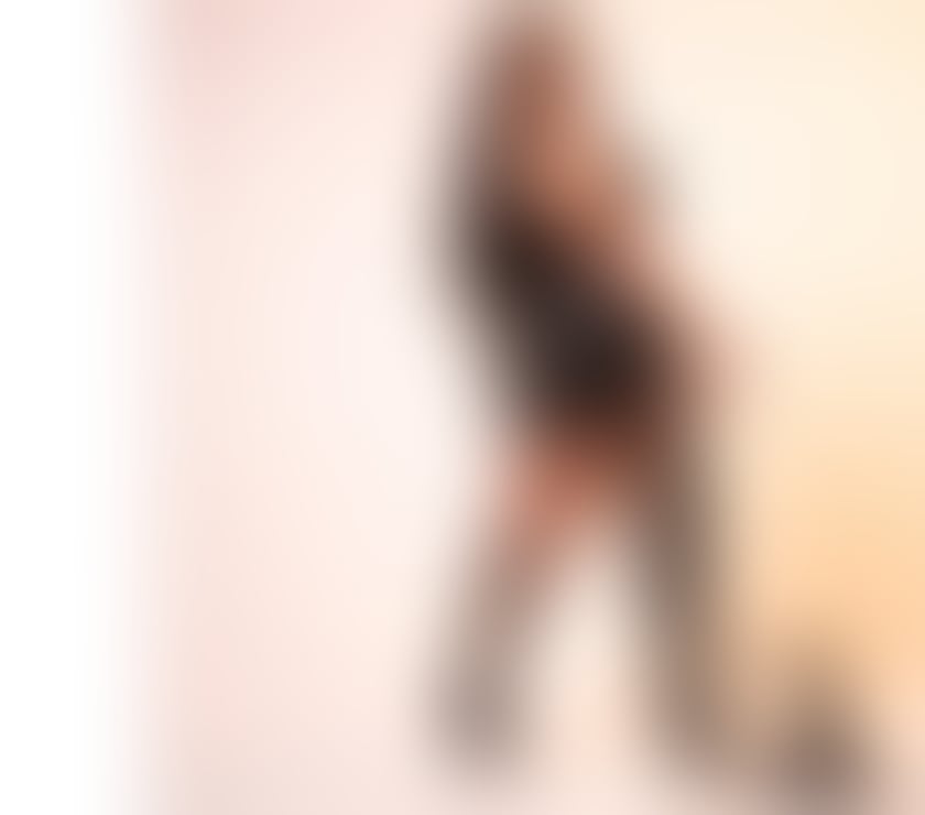Escorts North London Enfield - Photos for LUANA TRANS IN ENFIELD, NAUGHTY TS !
