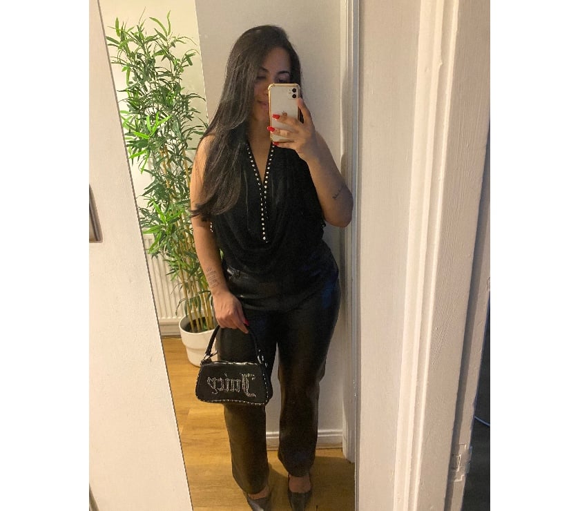 Stoke on Trent City Centre - Stoke-on-Trent — Brazilian party girl big 🍑 100% real 🇧🇷