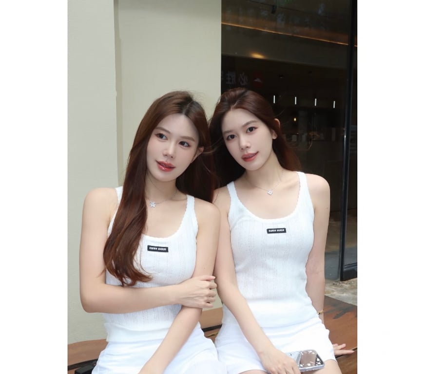 Escorts York Acomb - York - Photos for DUO💕Asian beauties VIP service don't miss me💕