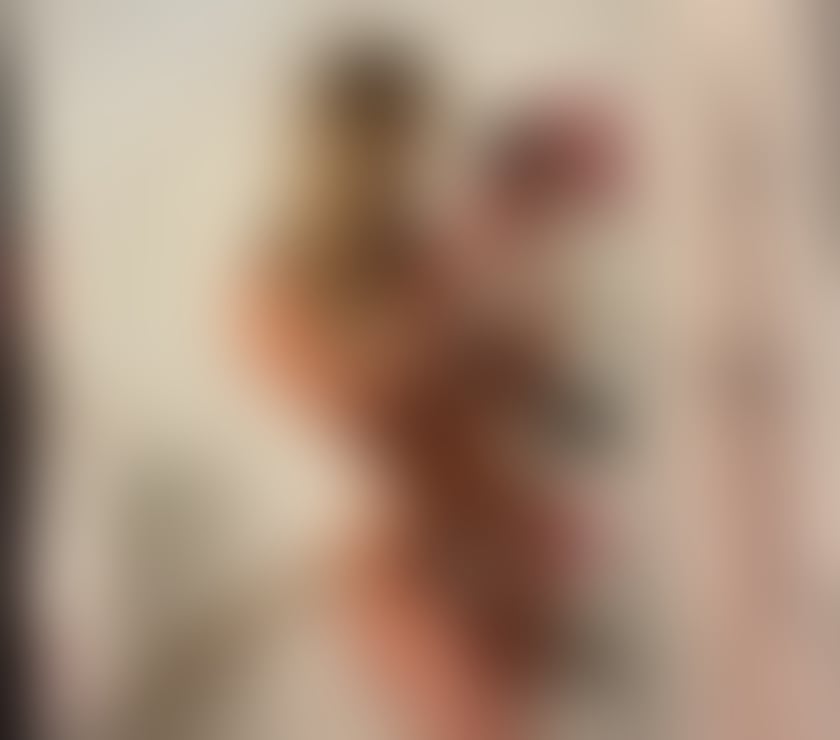 Aylesbury - Buckinghamshire — Lucy now girl in your town