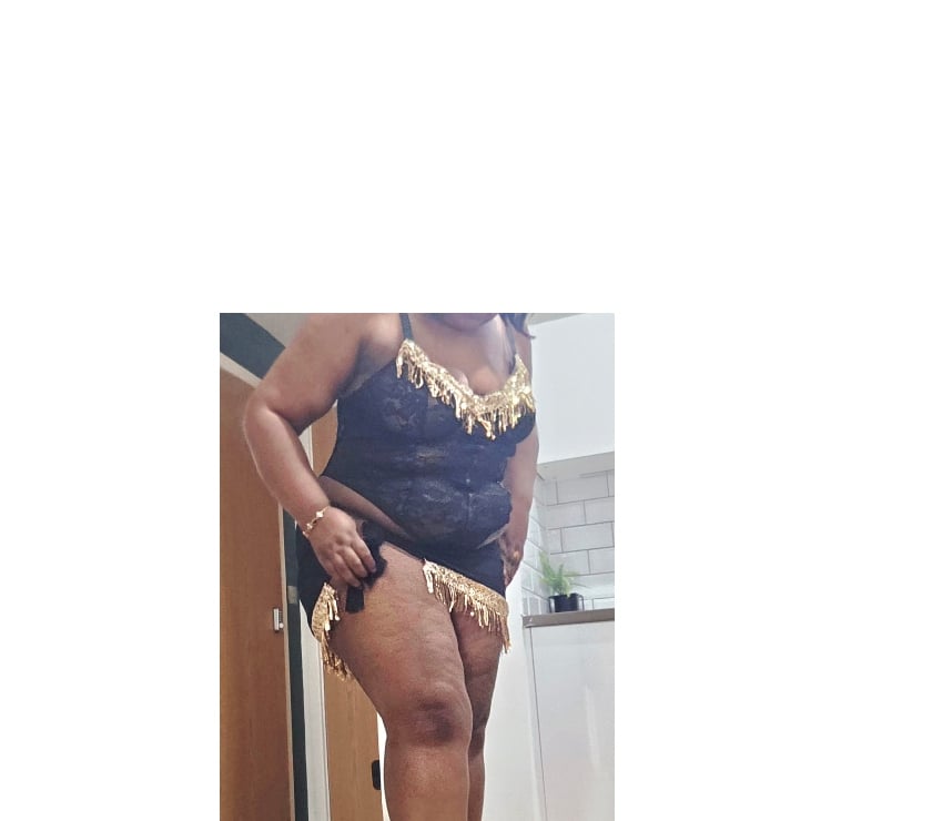 Bee The Ebony Milfy Goddess