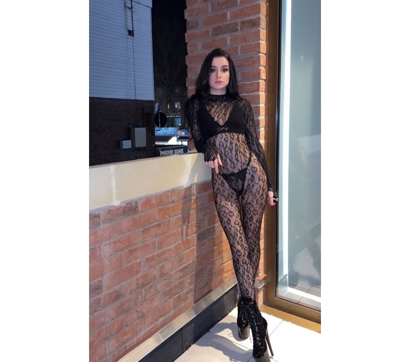 😈💎 Mistress Lisa • Petite • Dominatrix 💎😈
