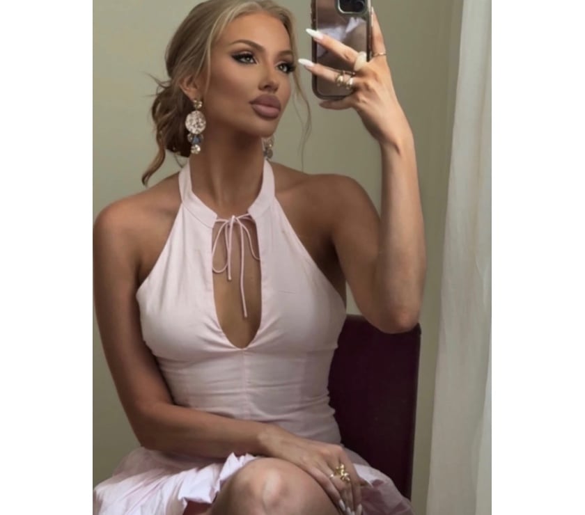 Escorts Merseyside Wirral - Photos for Ella new in town!!BEST OWO !ONLY OUTCALL 💋