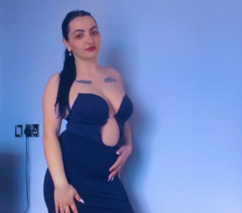 Plumstead - South East London — 💫Hello gentlemen💫Bella party owo include