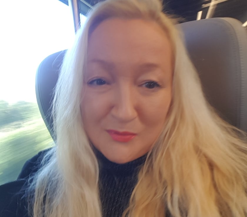Birstall - Leicester — SEXY ENGLISH MILF LAUREN