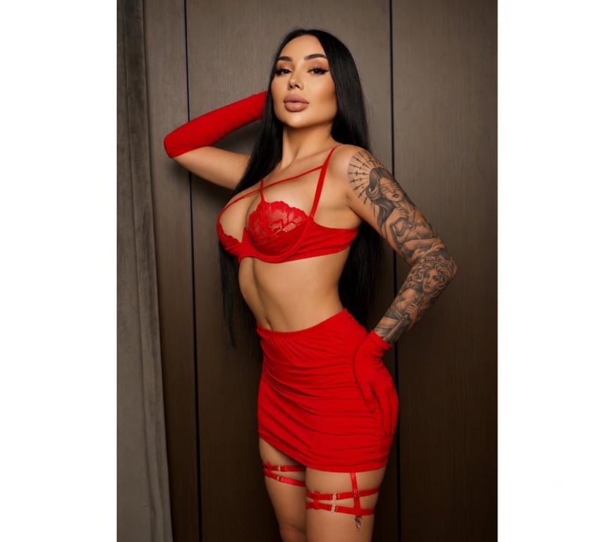 Escorts Oxfordshire Oxford - Photos for TINY 💦 HOT CURVY PARTY-GIRL❤️OUTCALL TOYS🍭