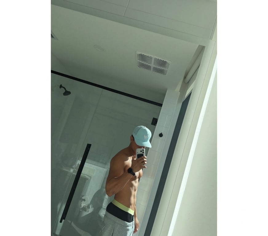  Gay massage North West London Neasden - North West London - Photos for 🇧🇷BRAZILIAN BOY, HOT 😏 XL 🔥