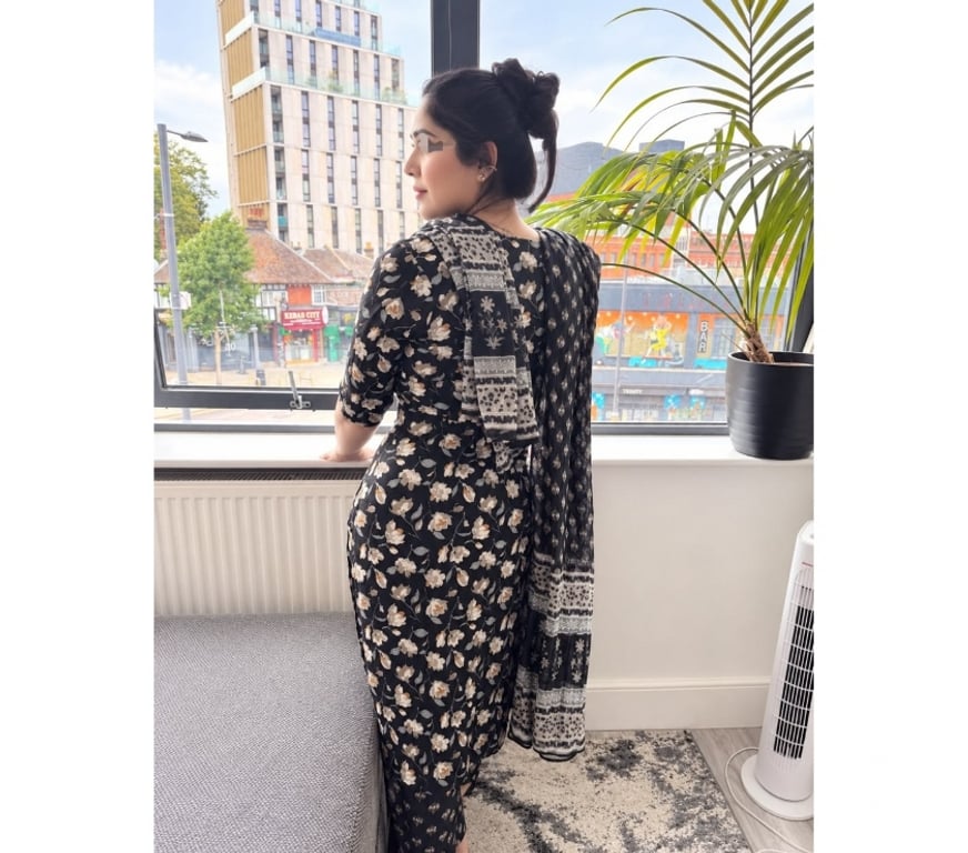 Escorts Bedfordshire Luton - Photos for IM LOSHINI NEW TO TOWN